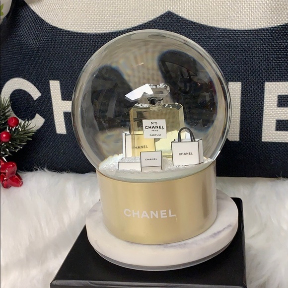 CHANEL Other - Chanel Gold No 5 Holiday Snowglobe